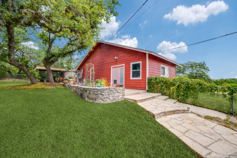 20892 Bluehill Pass Helotes TX 78023