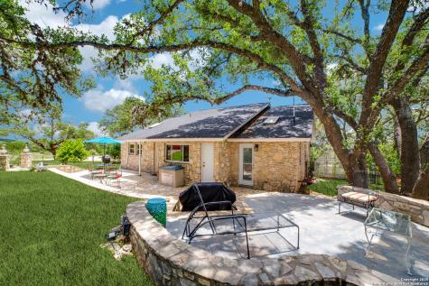 20892 Bluehill Pass Helotes TX 78023
