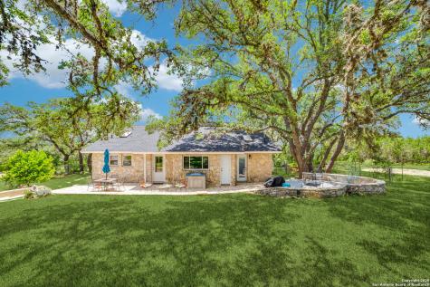 20892 Bluehill Pass Helotes TX 78023