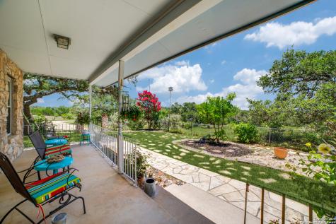20892 Bluehill Pass Helotes TX 78023
