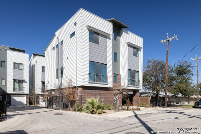 303 W Cypress Street #301 San Antonio TX 78212