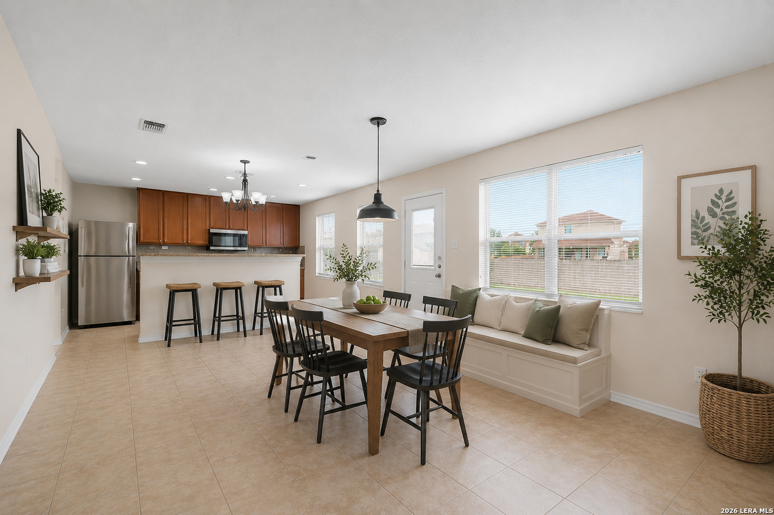 6634 Poseidon Way Converse TX 78109