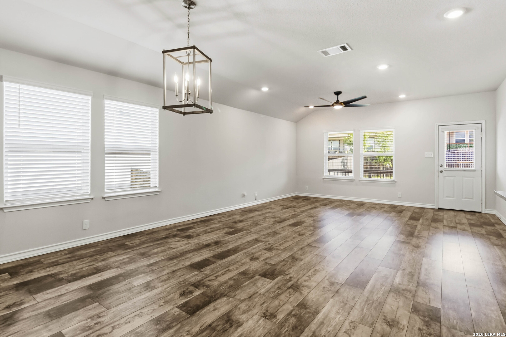 5615 Chase Falls San Antonio TX 78266