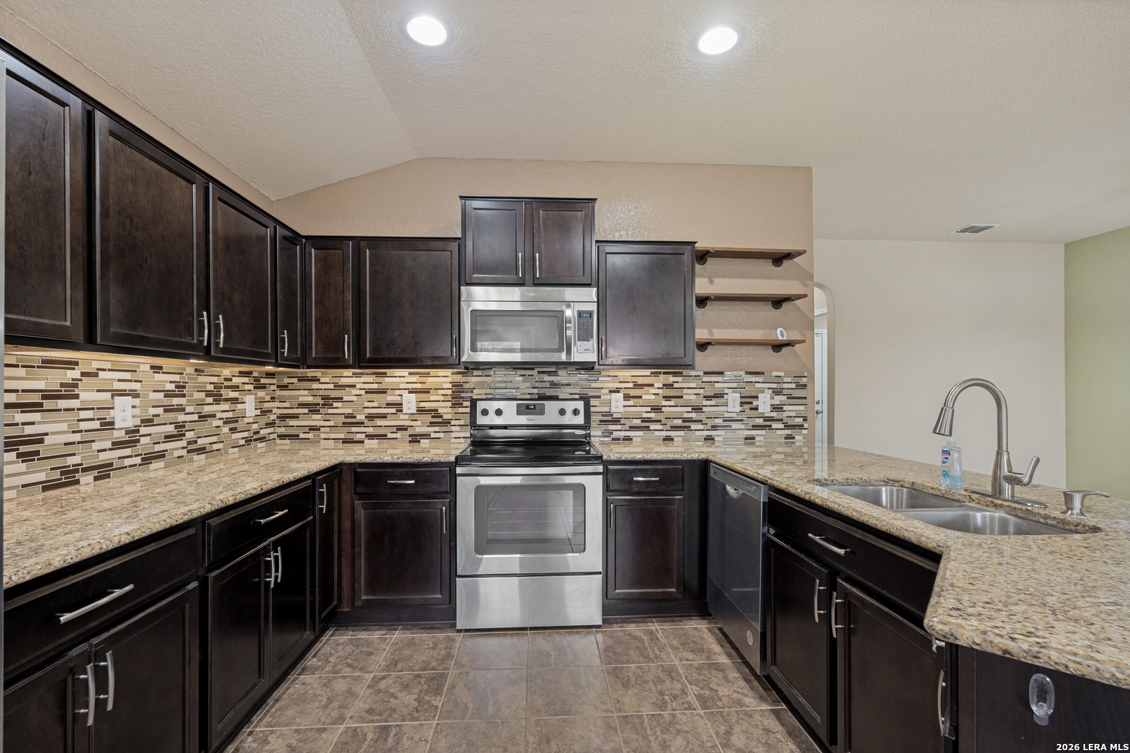 5619 Espada Cliff San Antonio TX 78222