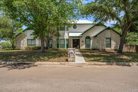 107 River Knoll Castroville TX 78009
