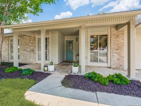16327 Clouded Crest Street San Antonio TX 78247