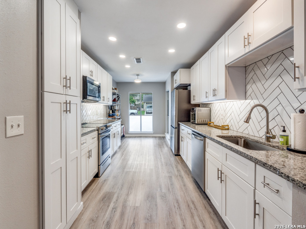 16327 Clouded Crest Street San Antonio TX 78247