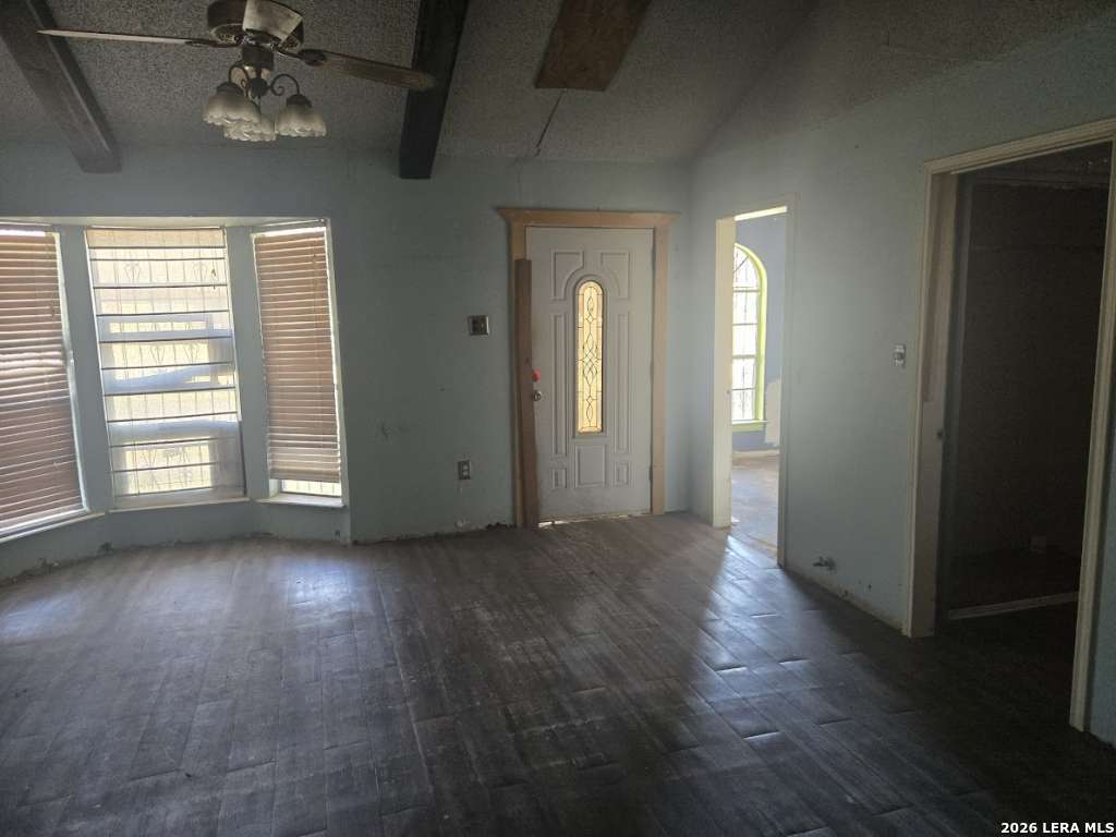 1912 San Carlos San Antonio TX 78207