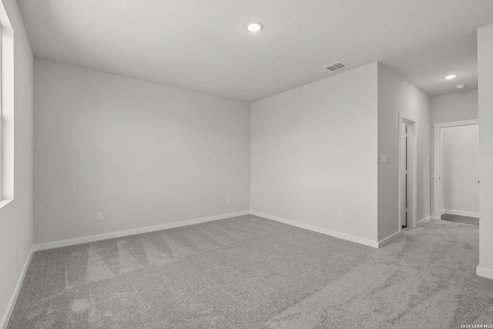 9935 Chavaneaux Landing San Antonio TX 78221