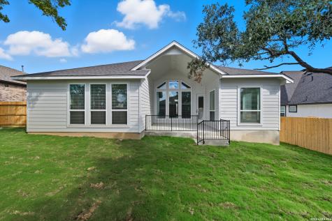 210 Kari Drive Castroville TX 78009