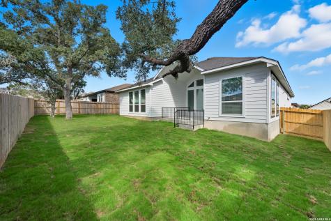 210 Kari Drive Castroville TX 78009