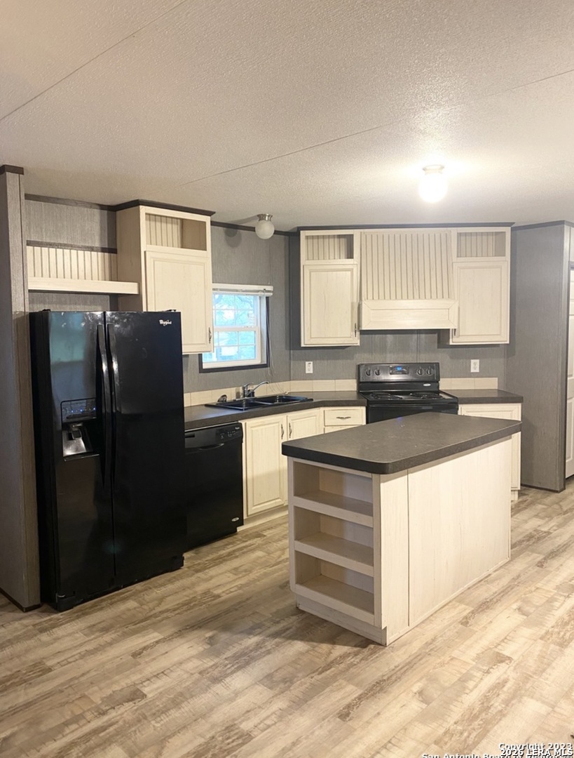 404 Hollow Oak La Vernia TX 78121