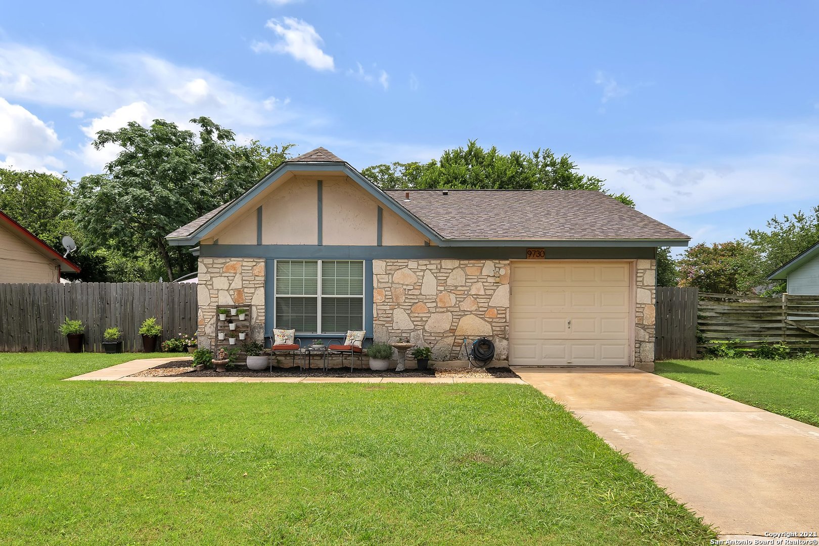 9730 Hidden Swan San Antonio TX 78250