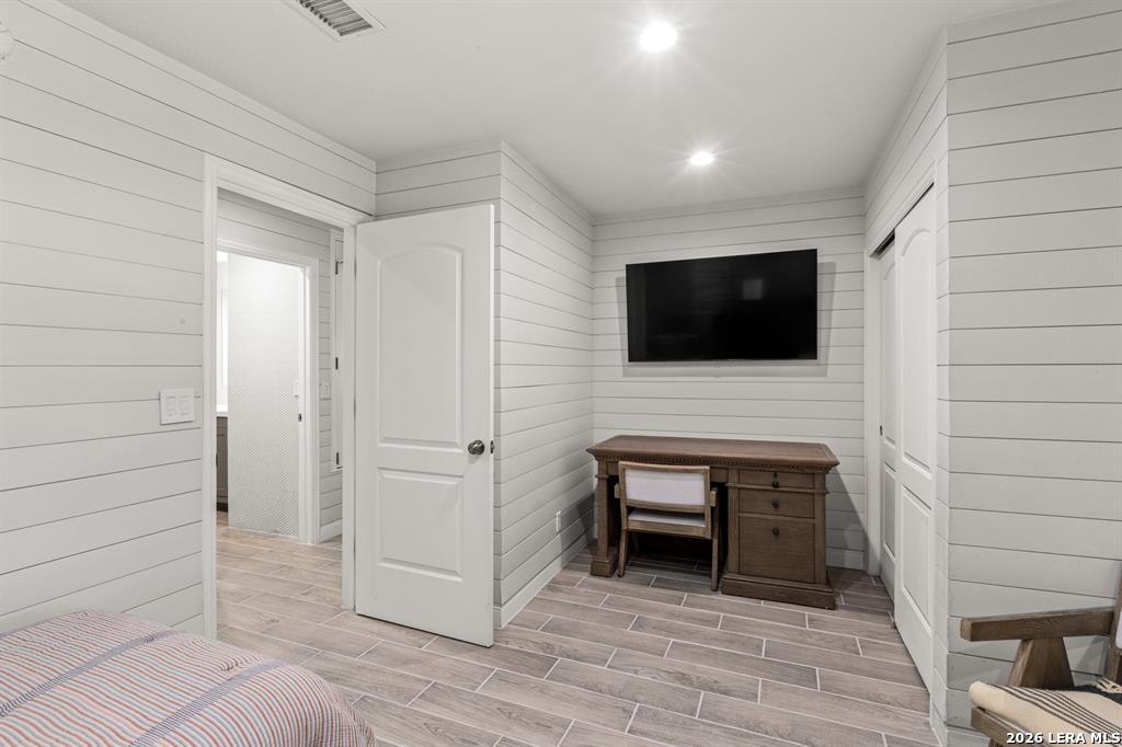 810 River Road Wimberley TX 78676