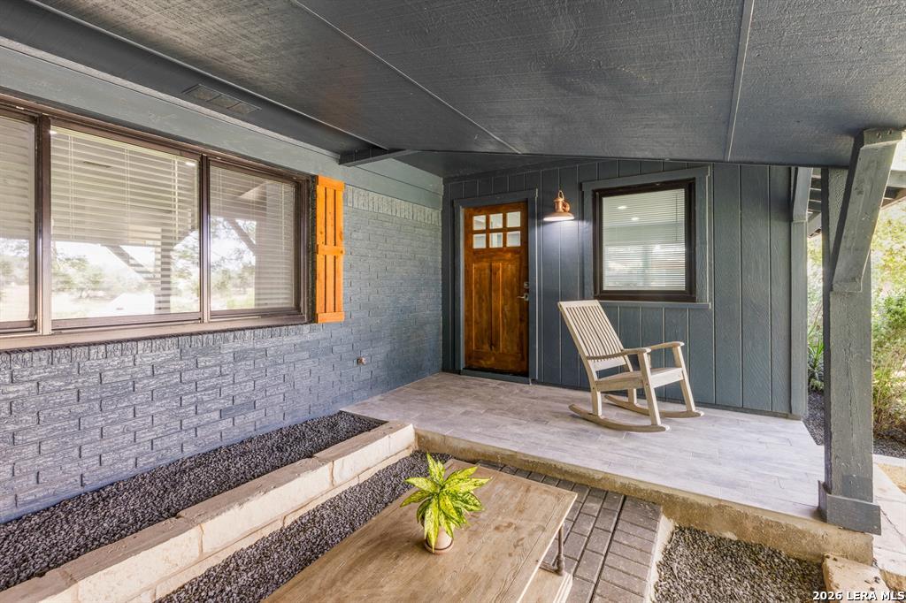 810 River Road Wimberley TX 78676