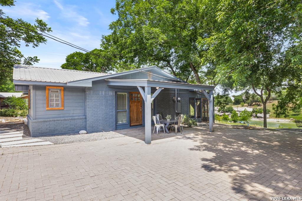 810 River Road Wimberley TX 78676