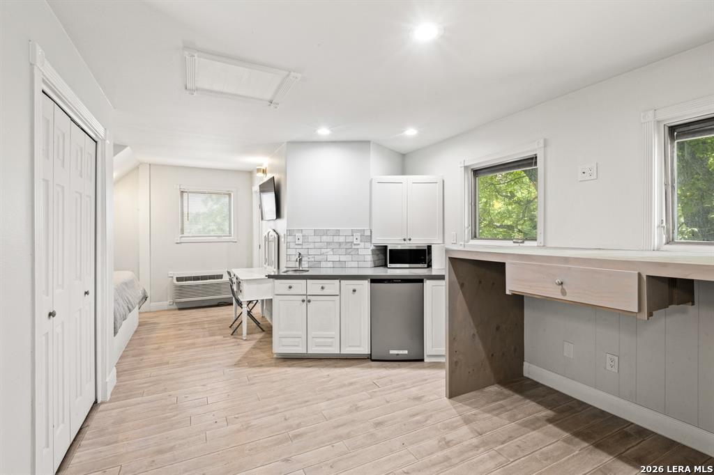 810 River Road Wimberley TX 78676