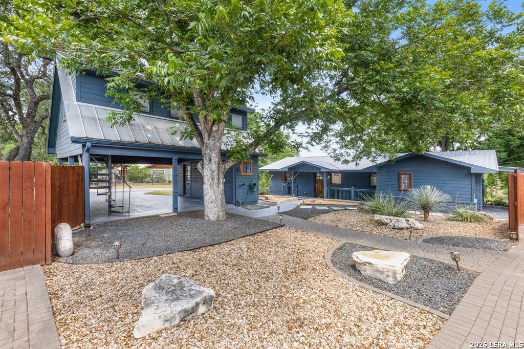 810 River Road Wimberley TX 78676