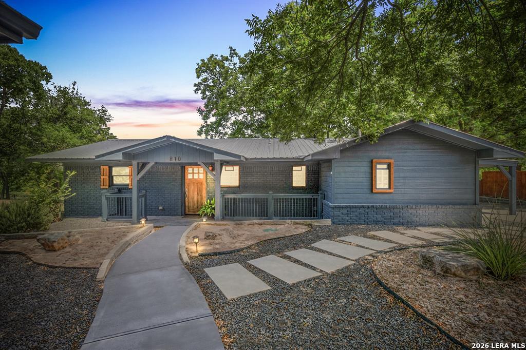 810 River Road Wimberley TX 78676