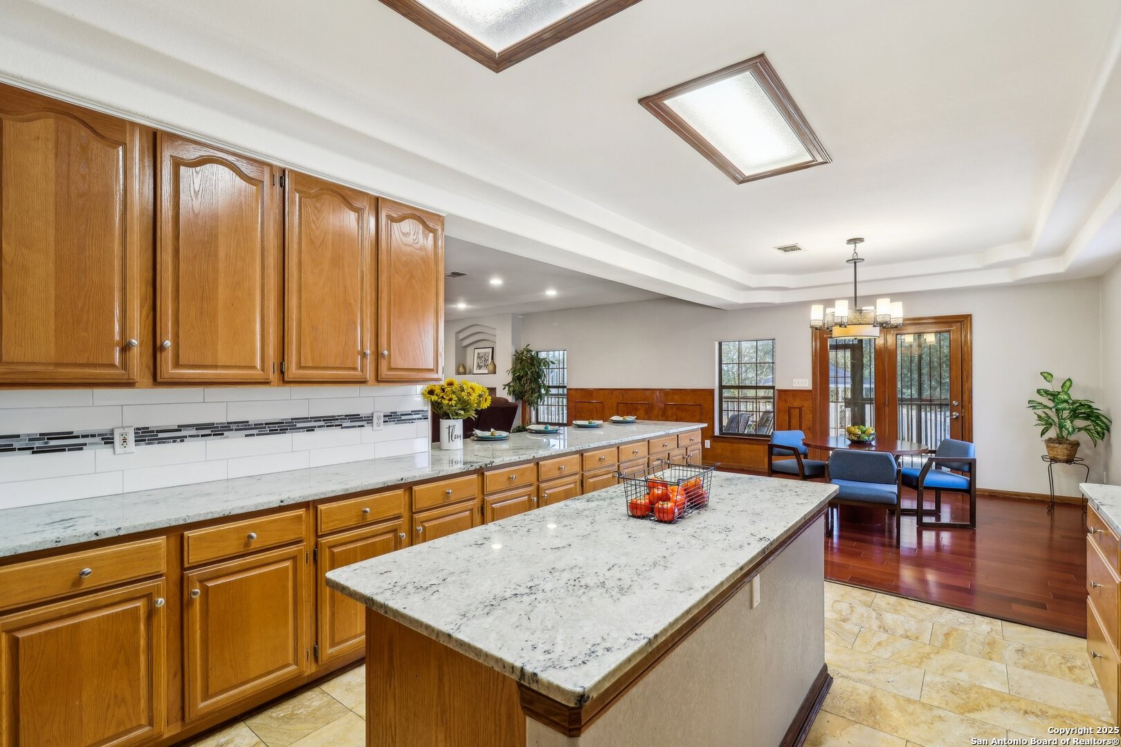 606 E Sunshine San Antonio TX 78228