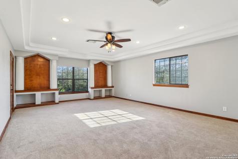 606 E Sunshine San Antonio TX 78228