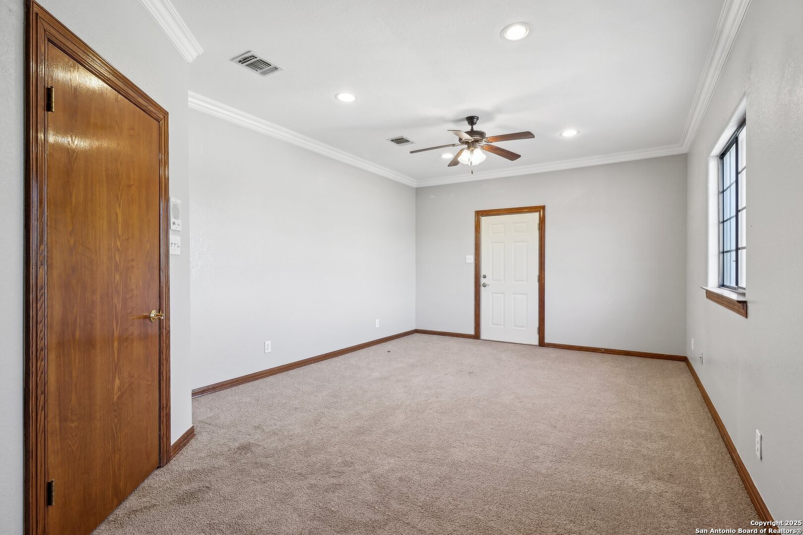 606 E Sunshine San Antonio TX 78228
