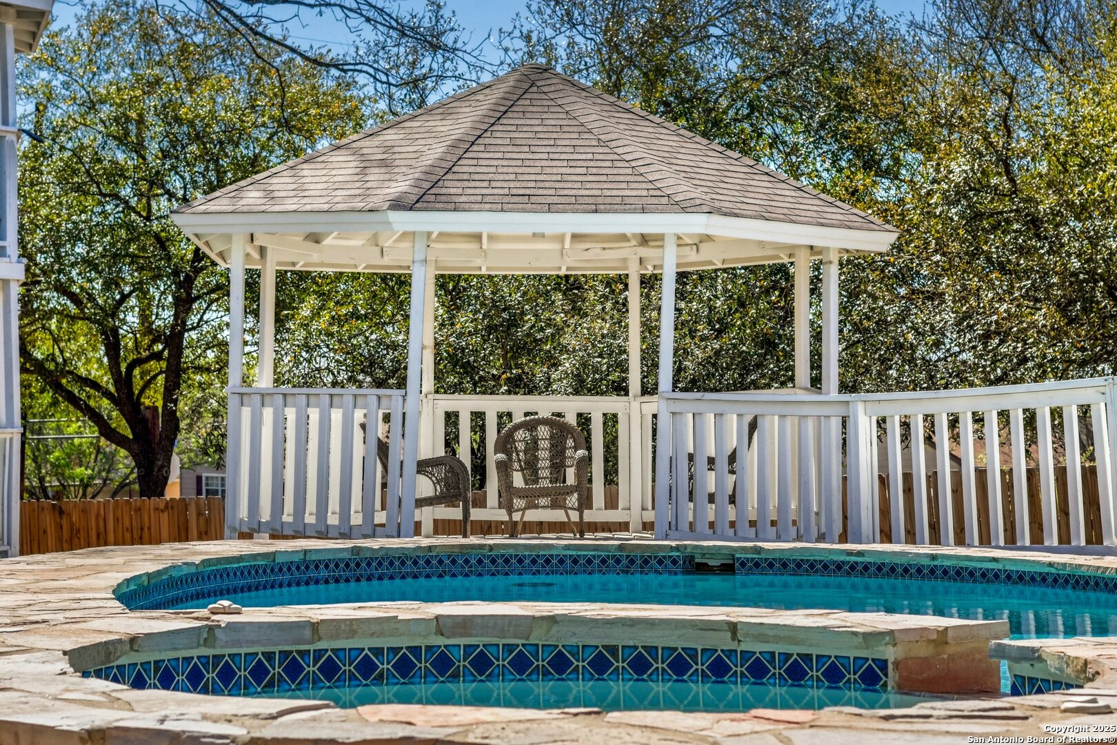 606 E Sunshine San Antonio TX 78228