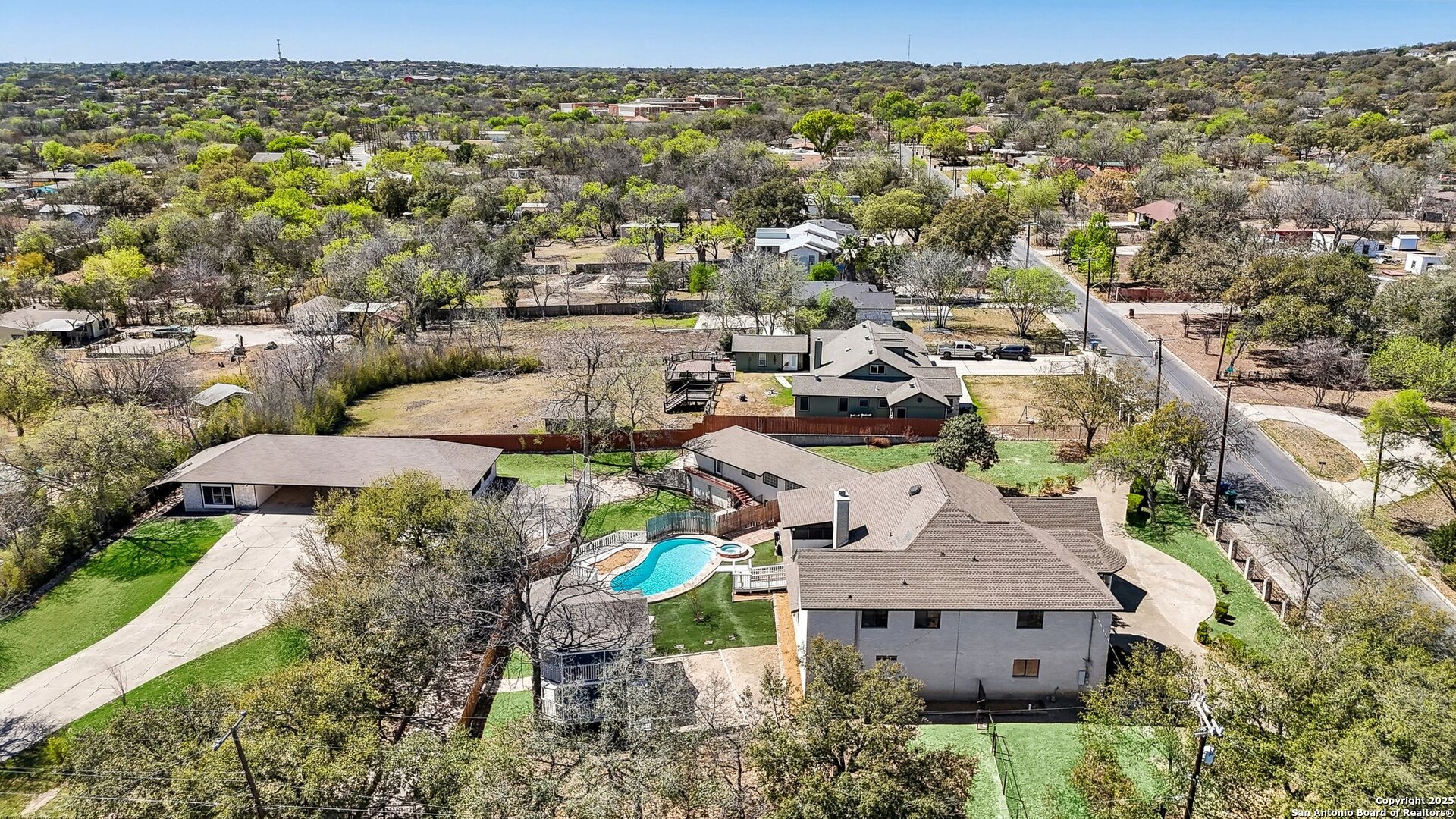 606 E Sunshine San Antonio TX 78228