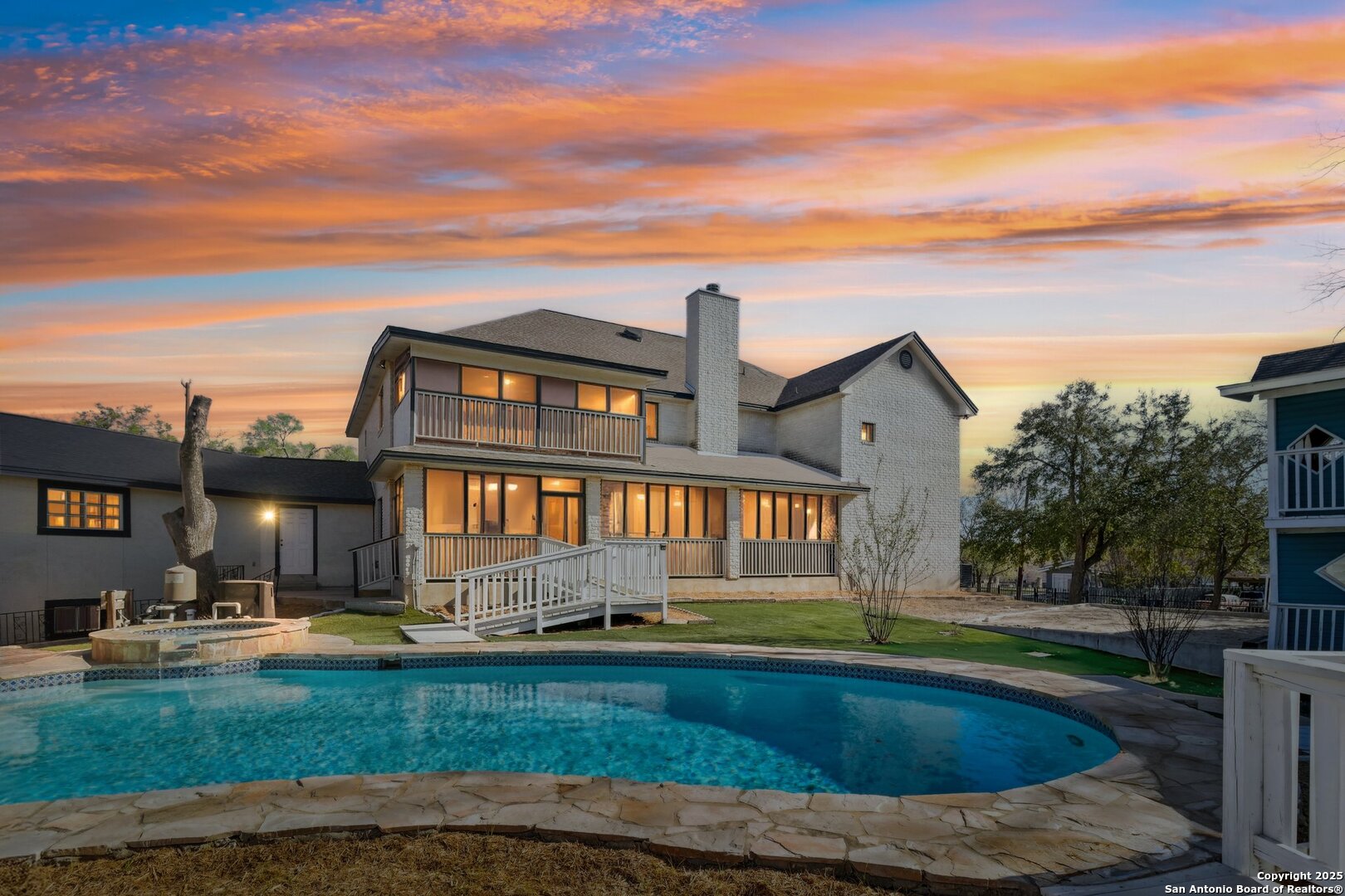 606 E Sunshine San Antonio TX 78228