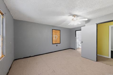 1019 County Road 350 Orange Grove TX 78372