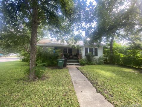 946 Kayton Avenue San Antonio TX 78210