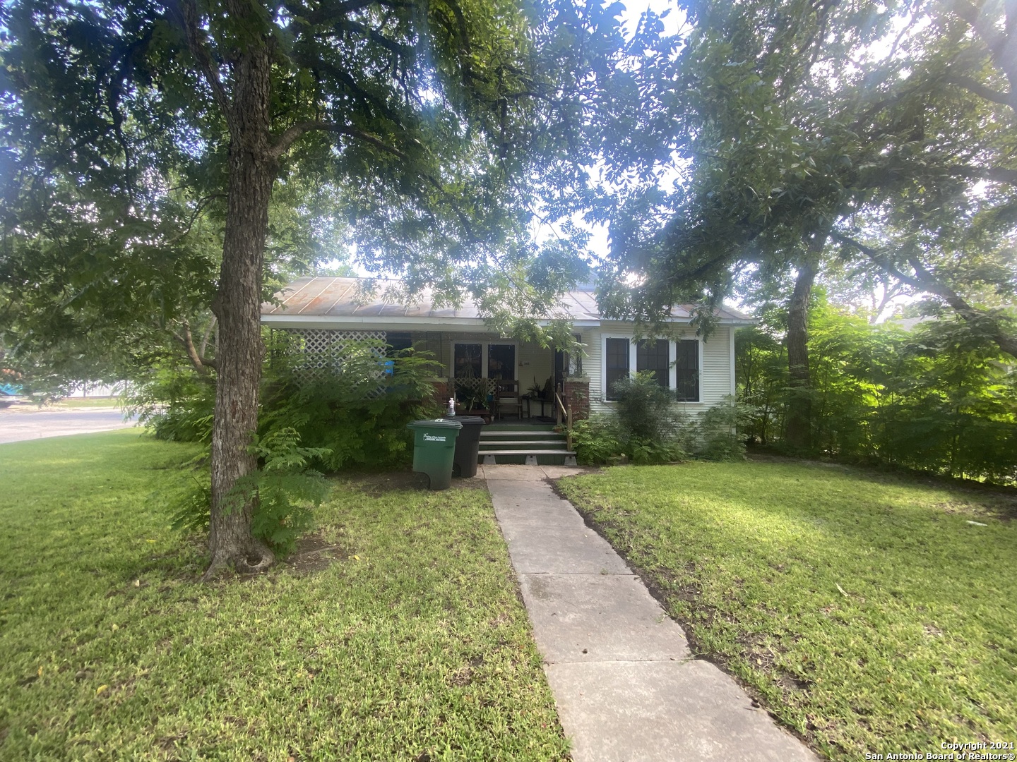 946 Kayton Avenue San Antonio TX 78210