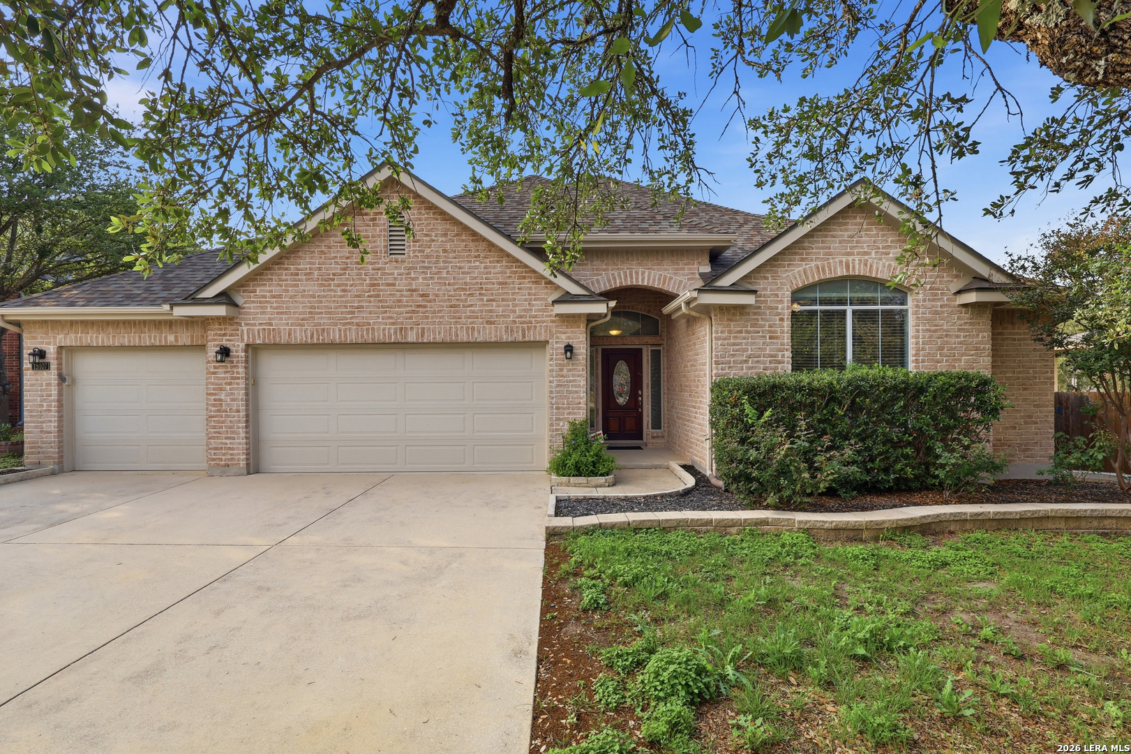 15107 S Wingheart San Antonio TX 78253