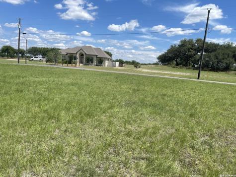 501 Spanish Grant Circle Bandera TX 78003