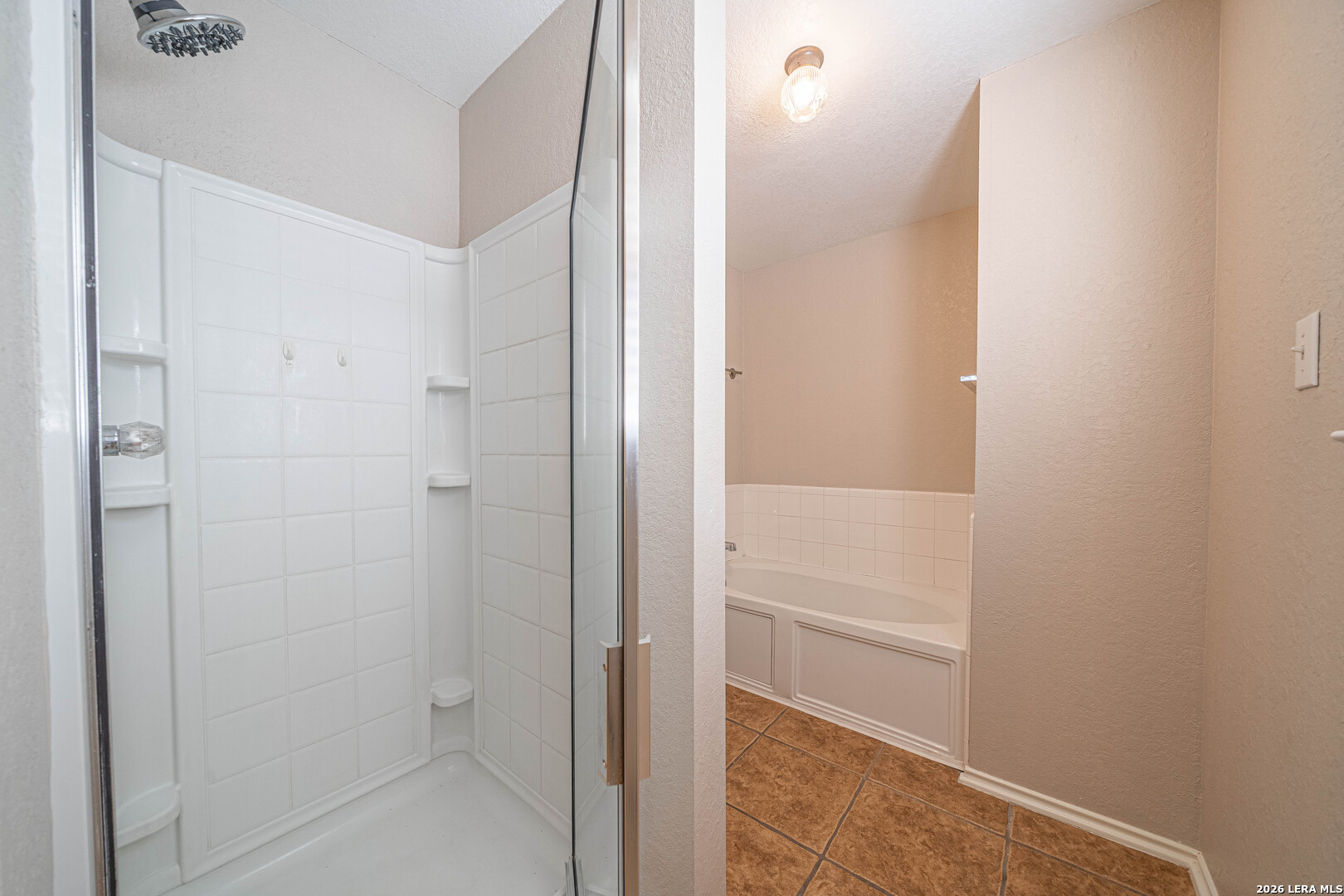 2111 Red Rock Crossing San Antonio TX 78245