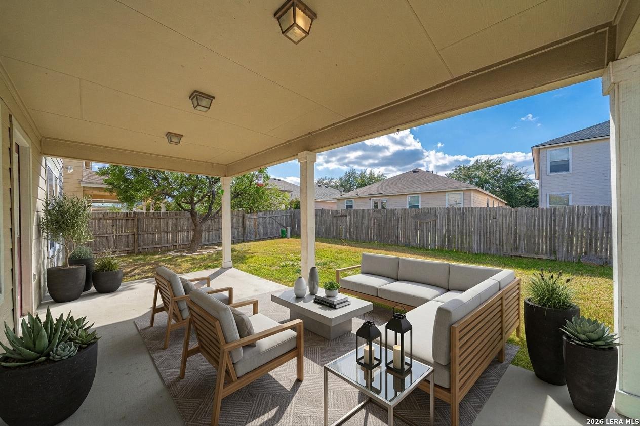 2111 Red Rock Crossing San Antonio TX 78245