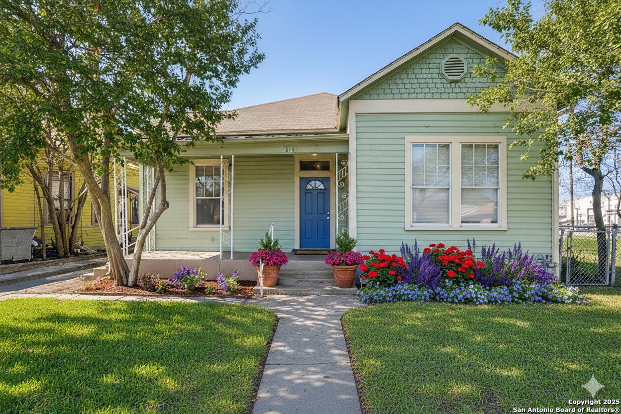 519 N San Marcos San Antonio TX 78207