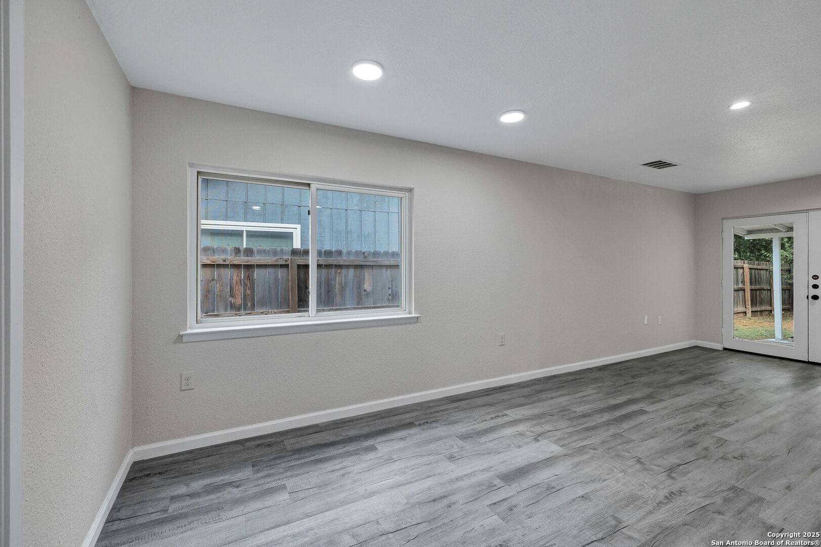 5915 Lake Champlain San Antonio TX 78233