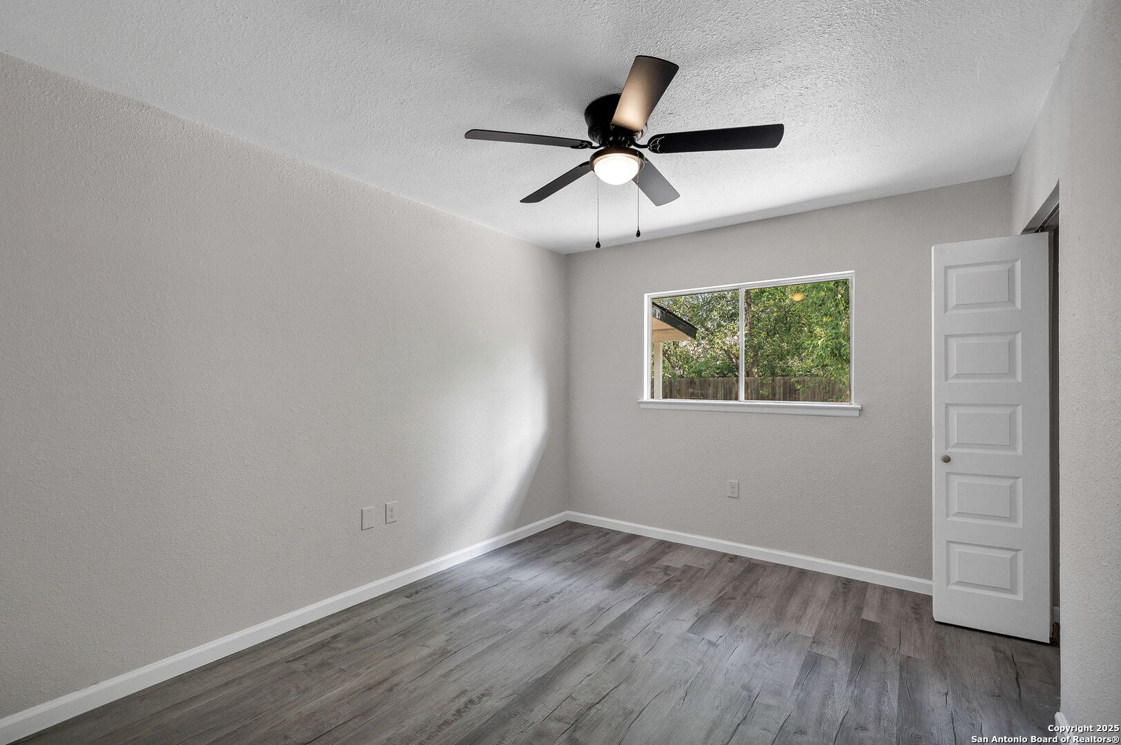 5915 Lake Champlain San Antonio TX 78233