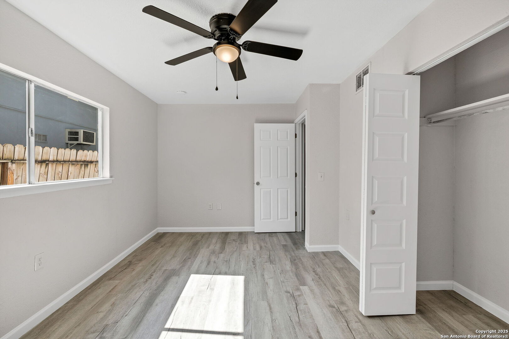 5915 Lake Champlain San Antonio TX 78233
