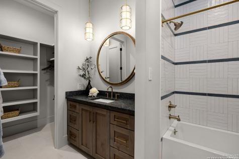 232 Riverfront New Braunfels TX 78132