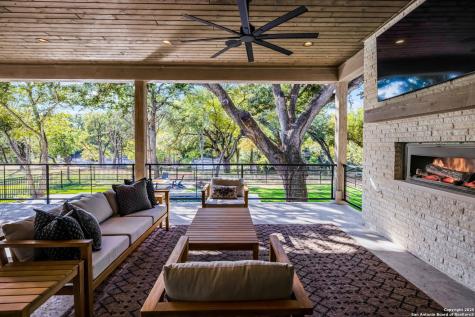 232 Riverfront New Braunfels TX 78132