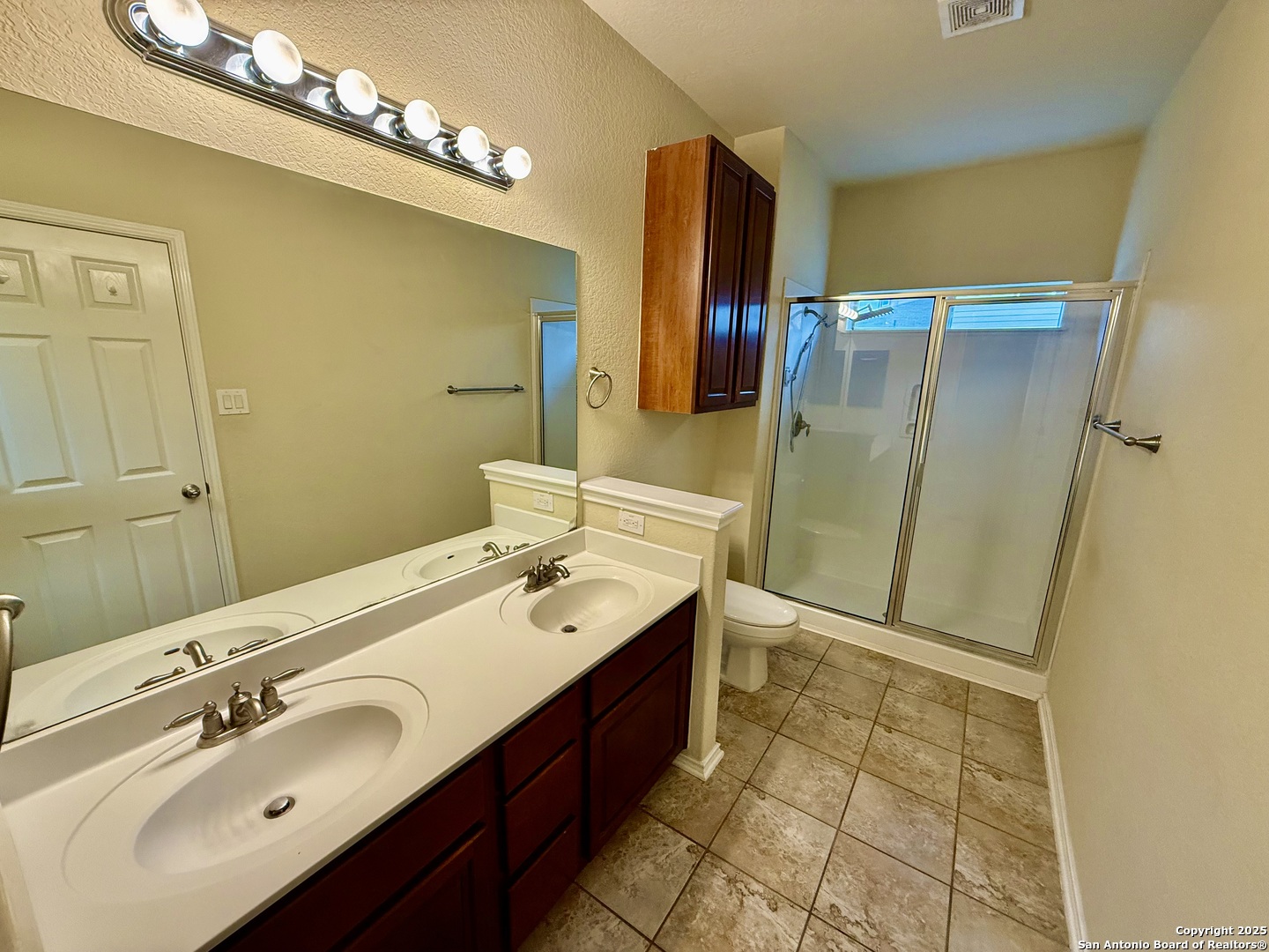 7015 Laguna Beach Converse TX 78109