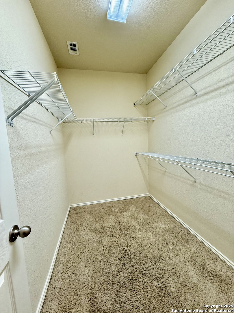 7015 Laguna Beach Converse TX 78109