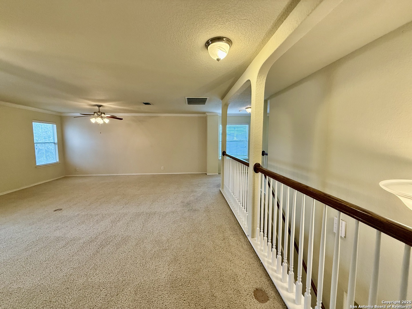 7015 Laguna Beach Converse TX 78109