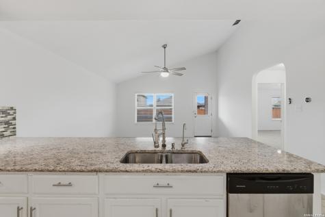 14012 Shivers Cove San Antonio TX 78254