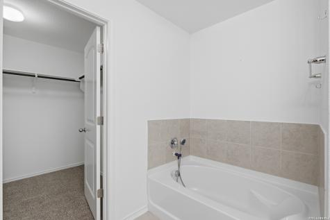 14012 Shivers Cove San Antonio TX 78254