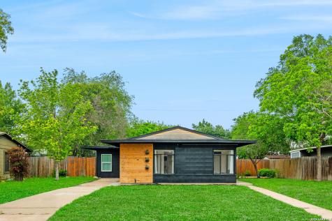 327 Bryn Mawr Drive San Antonio TX 78209