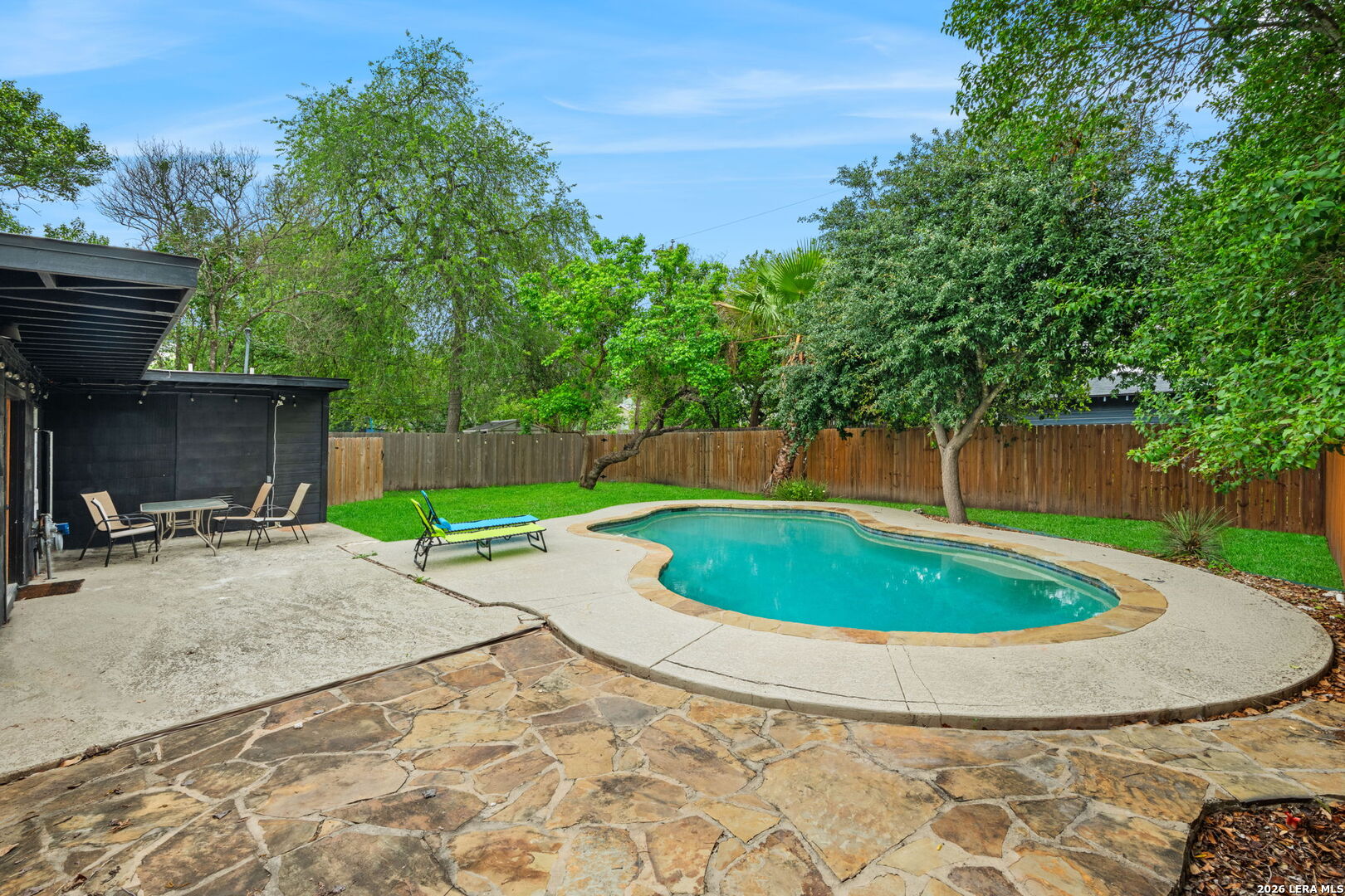 327 Bryn Mawr Drive San Antonio TX 78209