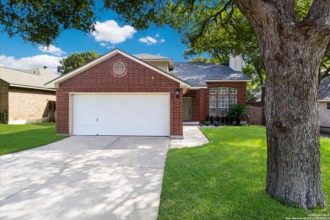 2824 Berry Trace Schertz TX 78154